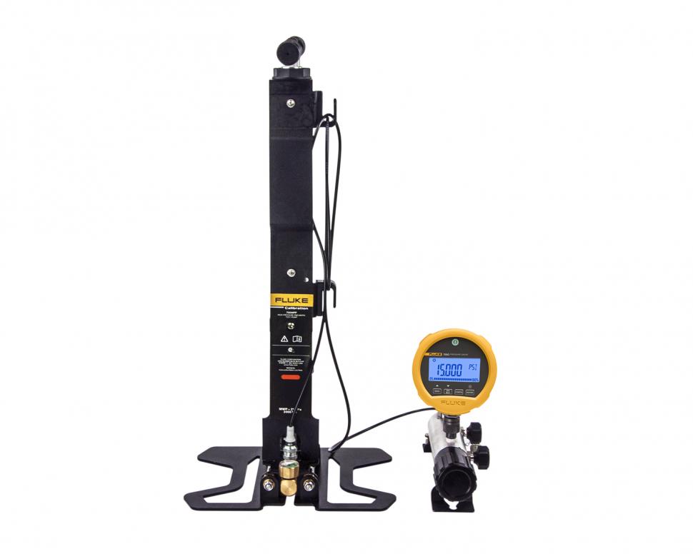 700HPPK Pneumatic Test Pump by Fluke Calibration - 3000 PSI